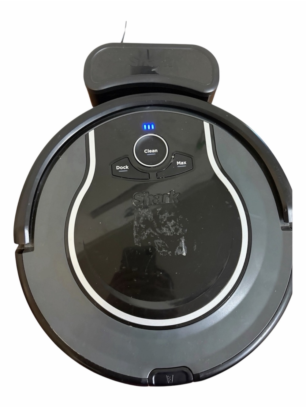 Shark RV750 Robot Vaccum -Power On Works Excellent!